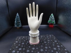 milk glass bracelet
